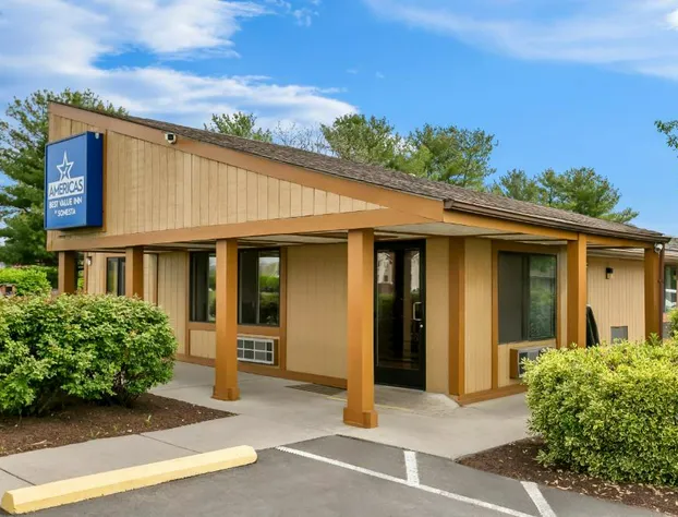 Americas Best Value Inn Martinsburg hotel detail image 2