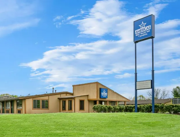 Americas Best Value Inn Martinsburg hotel detail image 4