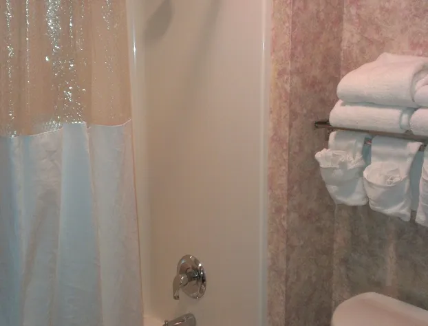 Quality Inn Shepherdstown hotel detail image 4