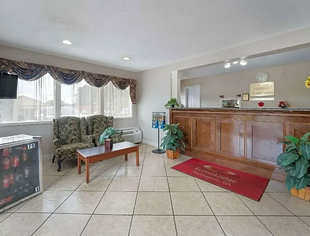 Econo Lodge Thomaston hotel detail image 4