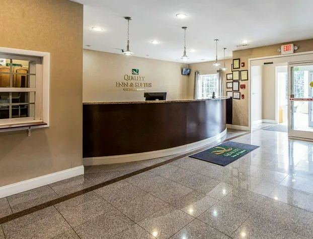 Quality Inn & Suites Bremen hotel detail image 4