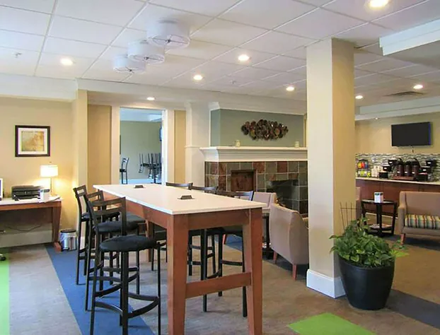 Days Inn by Wyndham Cedartown hotel detail image 3