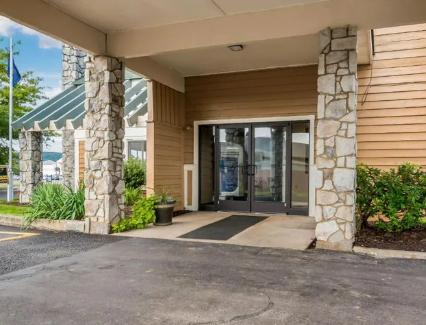 Quality Inn Bloomsburg hotel detail image 2