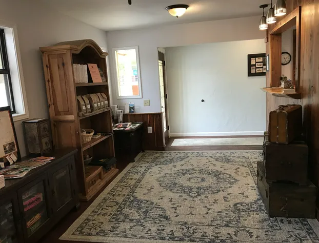 Square Inn hotel detail image 4