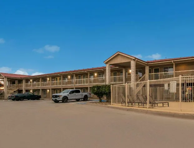 Quality Inn Sonora TX hotel detail image 4