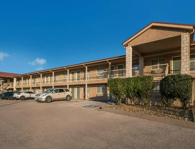 Quality Inn Sonora TX hotel detail image 1