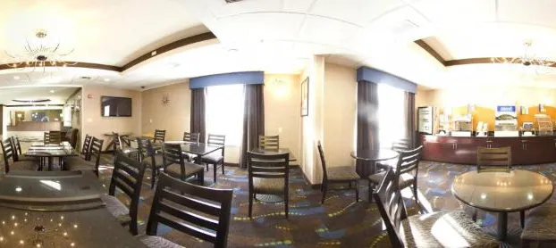 Holiday Inn Express Hotel & Suites Bastrop by IHG hotel detail image 1