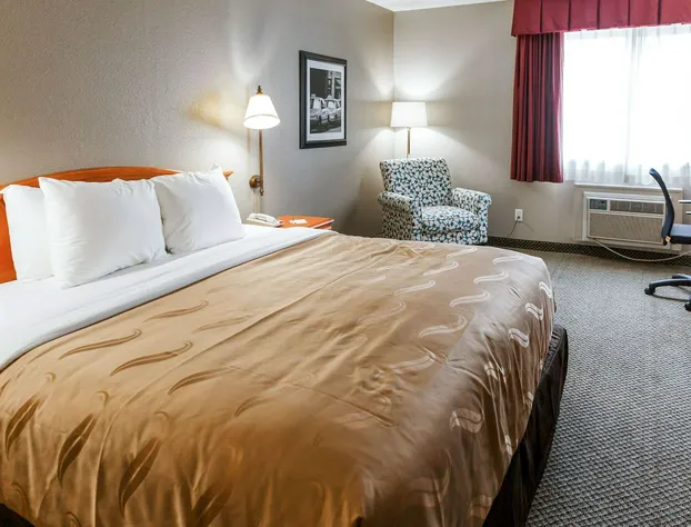 Quality Inn Burlington near Hwy 34 hotel detail image 4