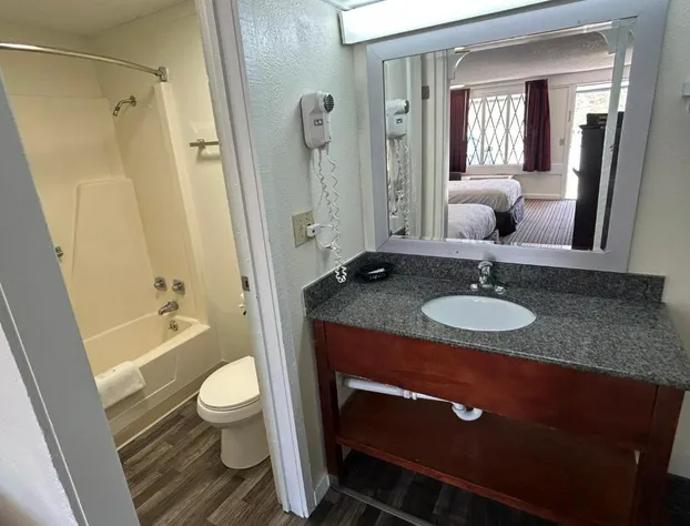 Knights Inn Somerset hotel detail image 1