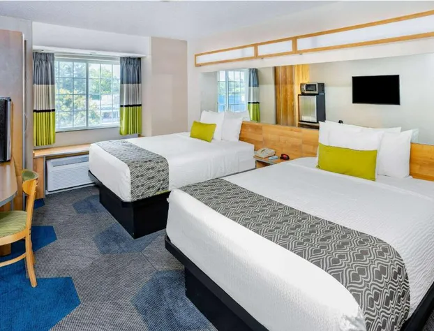 Microtel Inn & Suites by Wyndham Johnstown hotel detail image 4