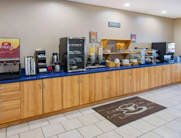 Microtel Inn & Suites by Wyndham Johnstown hotel detail image 2