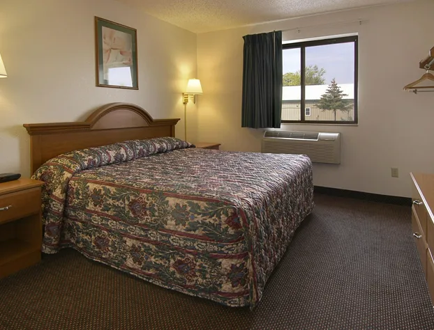 Super 8 by Wyndham Pulaski hotel detail image 3