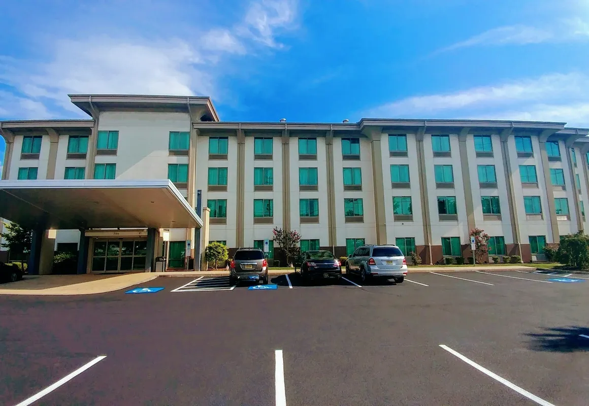 Hammock Inn and Suites Exton King of Prussia hotel hero