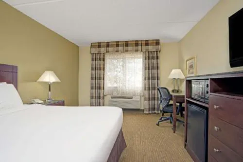 Super 8 by Wyndham Monticello hotel detail image 2