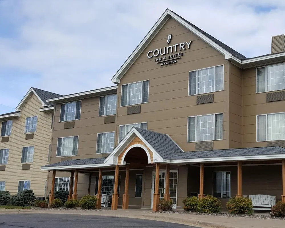 Country Inn & Suites by Radisson, Elk River, MN hotel hero