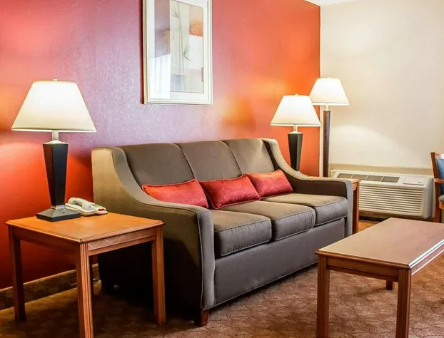 Quality Inn Lima Northeast hotel detail image 3