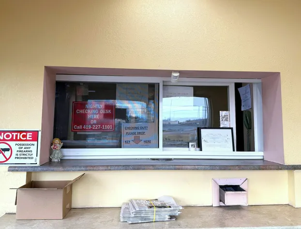 Red Carpet Inn & Suites Lima hotel detail image 3