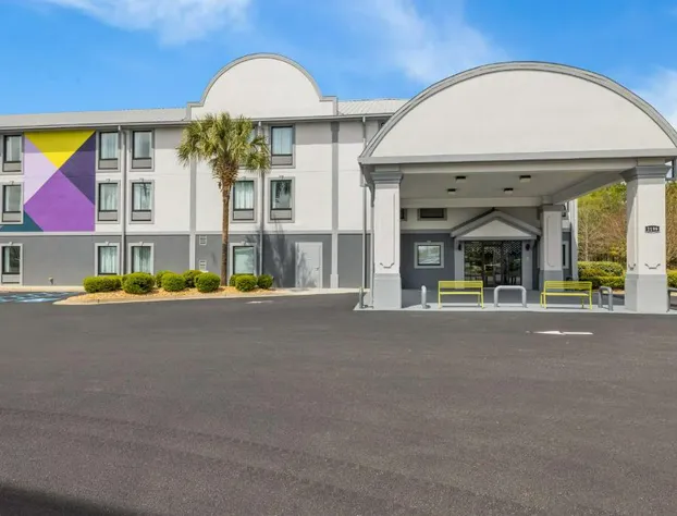 Spark by Hilton Tifton hotel detail image 3