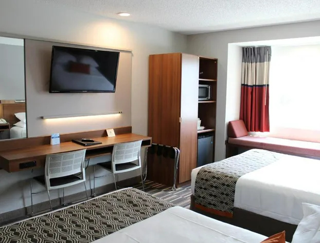 Microtel Inn & Suites by Wyndham Tifton hotel detail image 2