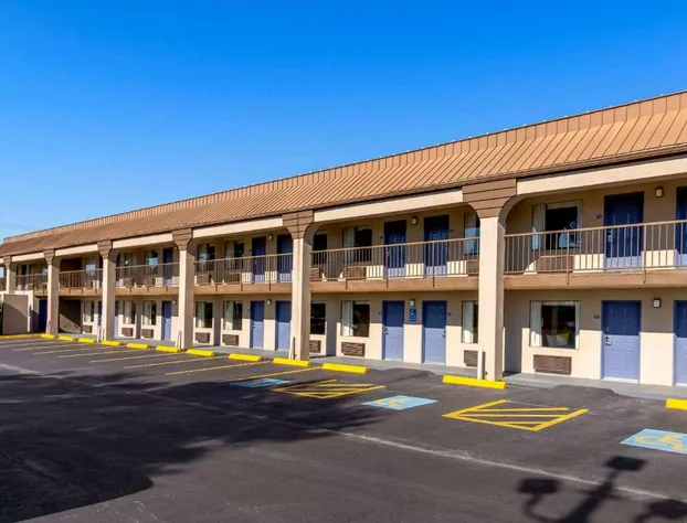 Quality Inn Ashburn hotel detail image 3