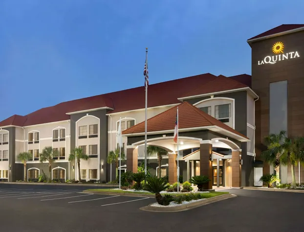 La Quinta Inn & Suites by Wyndham Dublin hotel detail image 1