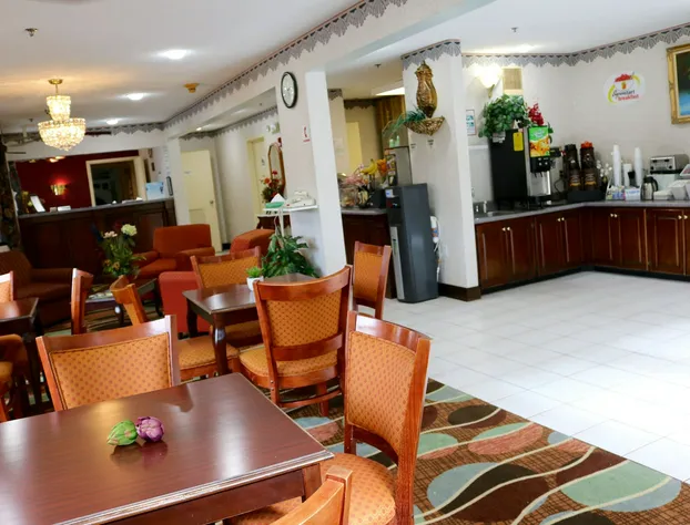 Super 8 by Wyndham Dublin hotel detail image 3