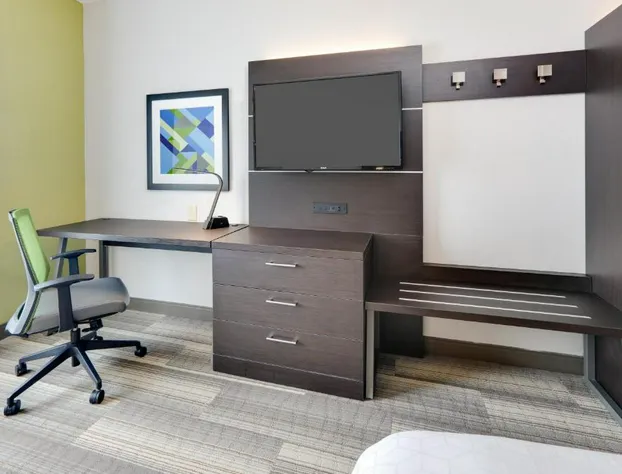 Holiday Inn Express & Suites Dublin by IHG hotel detail image 2