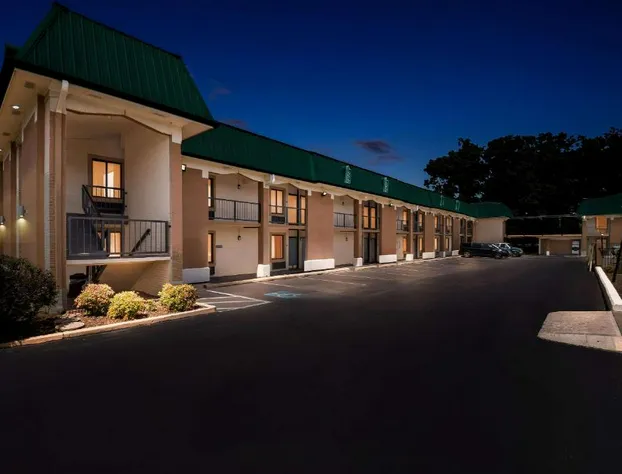 Quality Inn Tullahoma hotel detail image 2