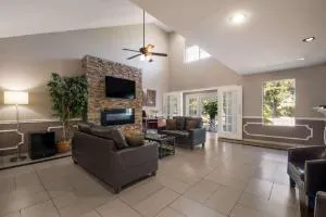 Quality Inn Decherd - Winchester hotel detail image 3