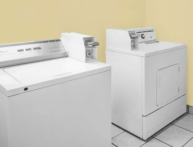 Super 8 by Wyndham Bulls Gap Greeneville Area hotel detail image 3