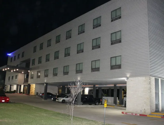 Baymont by Wyndham Columbus hotel detail image 4