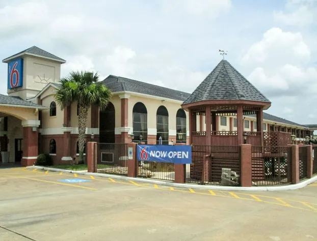 Motel 6 Brenham, TX hotel detail image 2