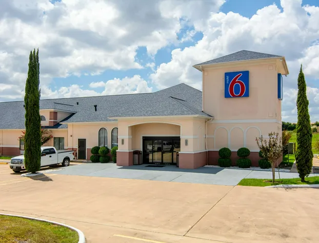 Motel 6 Brenham, TX hotel detail image 3