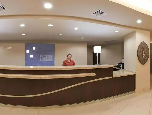 HOLIDAY INN EXPRESS & SUITES ZANESVILLE NORTH by IHG hotel detail image 3