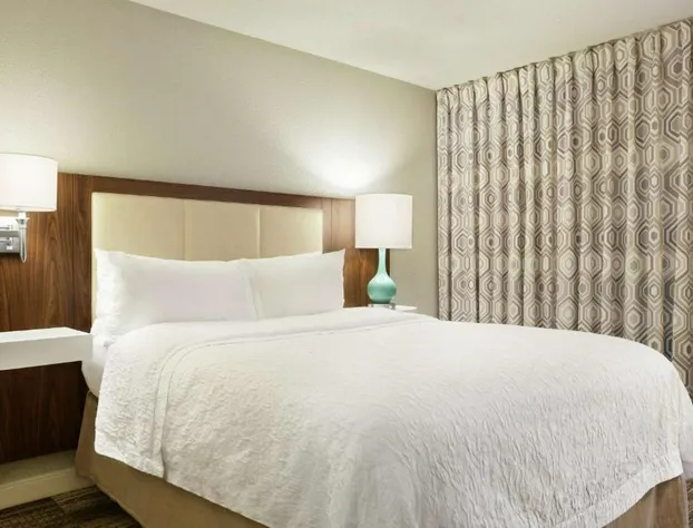 Hampton Inn Findlay hotel detail image 2