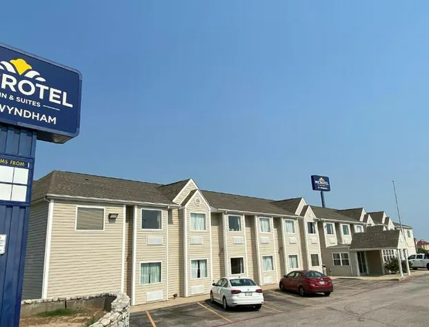 Microtel Inn & Suites by Wyndham Ardmore hotel detail image 3