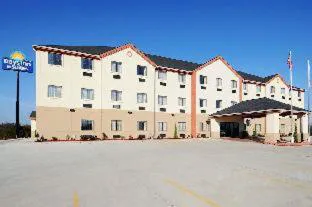 Quality Inn & Suites McAlester on Hwy 69 hotel hero