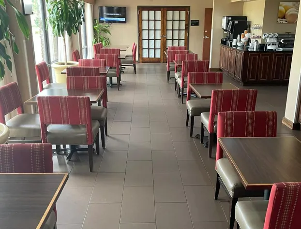 Ardmore Inn & Suites hotel detail image 4