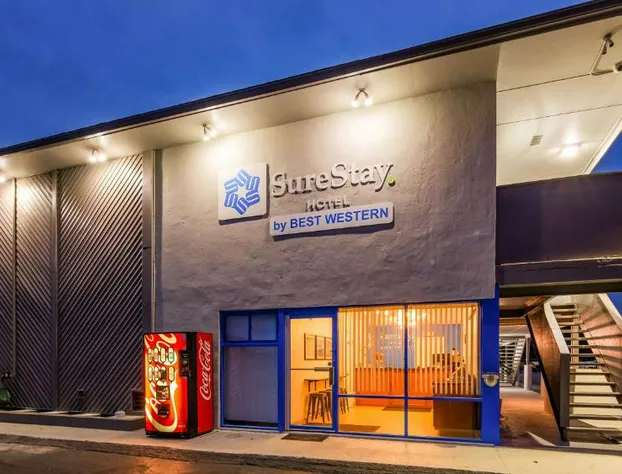 SureStay Hotel by Best Western Findlay hotel detail image 1