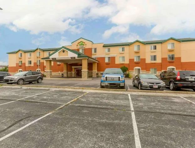 Extended Stay America Suites Findlay Tiffin Avenue hotel detail image 1