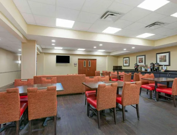 Extended Stay America Suites Findlay Tiffin Avenue hotel detail image 4