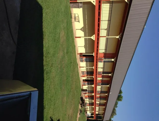 Sportsman Inn and Suites hotel detail image 3