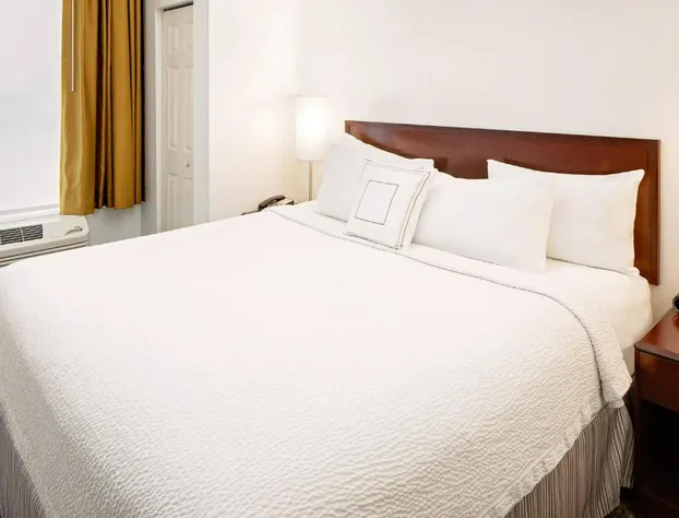 SpringHill Suites by Marriott Ardmore hotel detail image 1