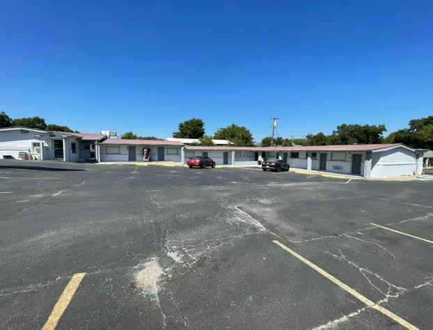 Budget Inn Madill hotel detail image 1