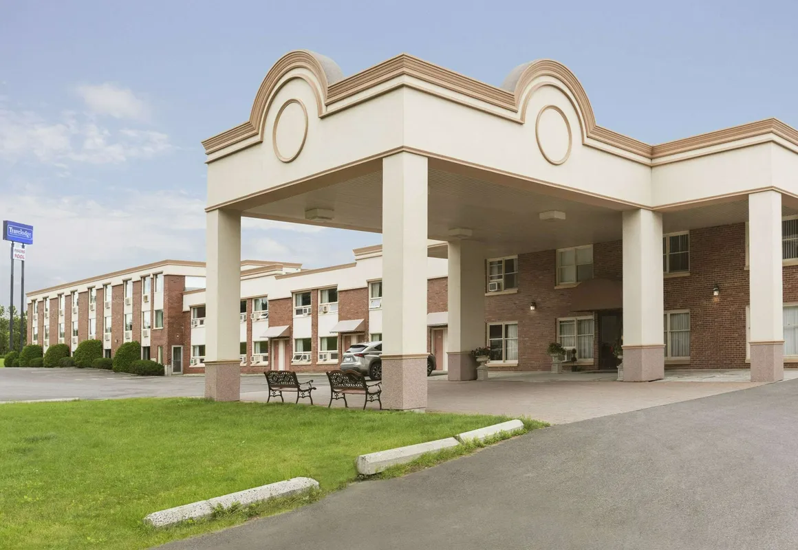 Travelodge by Wyndham Edmundston hotel hero