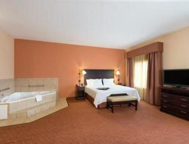 Durant Inn & Suites hotel detail image 3