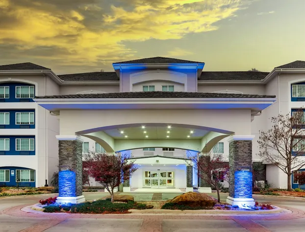 Holiday Inn Express & Suites Ardmore by IHG hotel detail image 1