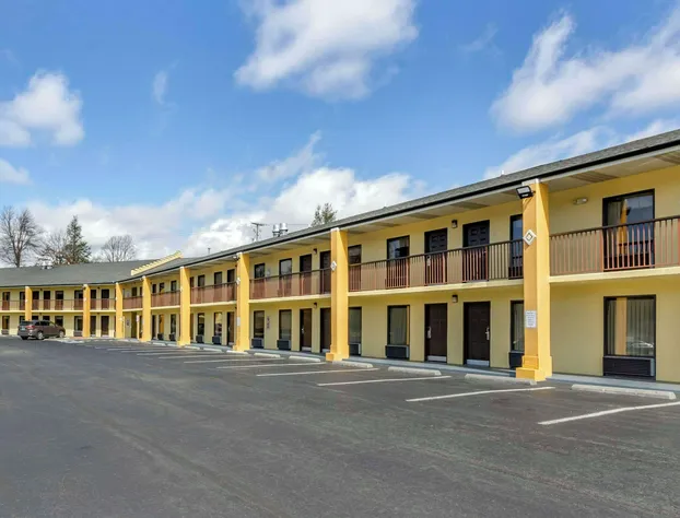 Quality Inn Hillsville hotel detail image 2