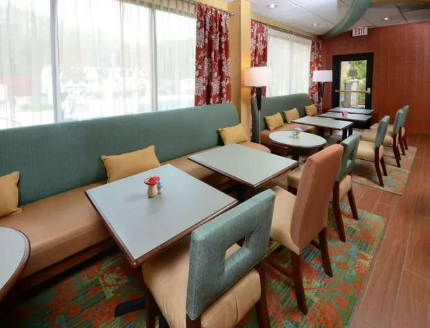 Hampton Inn Martinsville hotel detail image 3