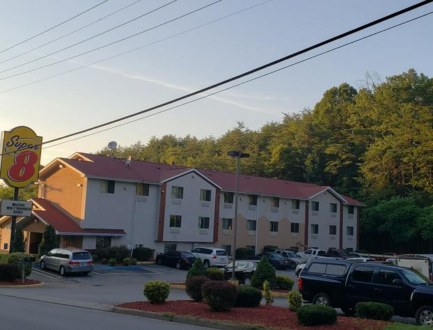 Raceway Inn hotel detail image 3